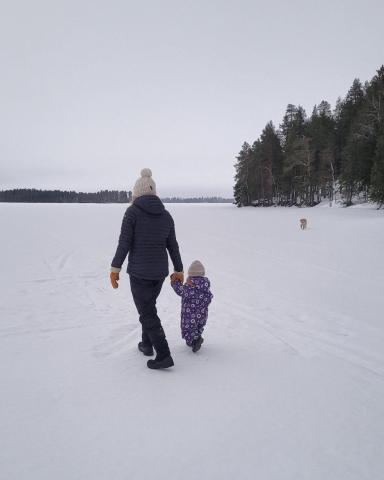 Liikaa huonoja uutisia 👎

”On varmasti jonkinlainen ajatusvääristymä, että tähän maailman aikaan…