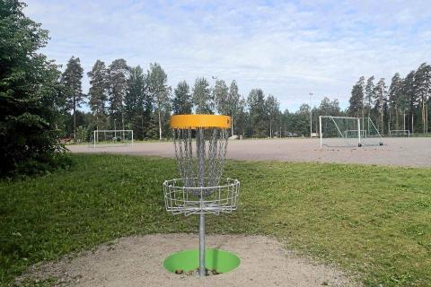 Frisbeegolfrata Nukarille, liukkaan kelin ajoharjoittelua kunnan tuella vai molemmat? –…