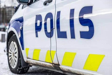 Poliisilta uutta tietoa taksinkuljettajan kuolemaan johtaneesta kolarista – Tutkitaan nyt tappona