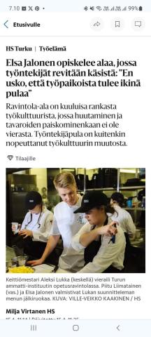 Mikä vitun työntekijä-pula @hsfi? #Ravintola-alalla ei juuri nyt podeta työntekijäpulaa - hyvä kun saadaan tunnit riittämään vakituisille ja osa-aikaisille työntekijöille. Moni on lomautettuna. Vuosi