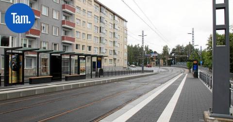 Särkänniemen rannekkeilla pääsee tänä keväänä ratikkaan ja bussiin – "Automatkat muodostavat suurimman osan huvipuistopäivän hiilijalanjäljestä"