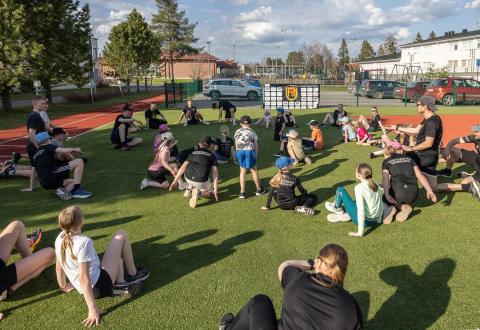 Polvijärven Urheilijat voitti Suomen Urheiluliiton järjestämän monipuolisuuskilpailun. Palkinnon sai seura, jonka junior...