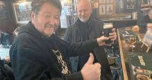 ”Tämän vedon hävisin mielelläni” – Tammelan valmistuminen Sakari Nupposen, 67, elinaikana maksoi lopulta oluttuopin