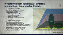 4/10
Tämän @TEM_uutiset kalvon pitäisi herättää kaikki: Suomesta on tulossa alhaisen jalostusarvon raaka-aine aitta. Seisommeko tumput suorina vai panostammeko korkeamman jalostusarvon tuotteisiin, tu